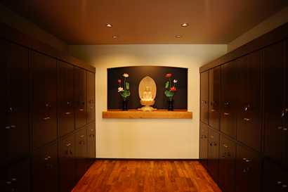 仏壇型納骨壇の写真01